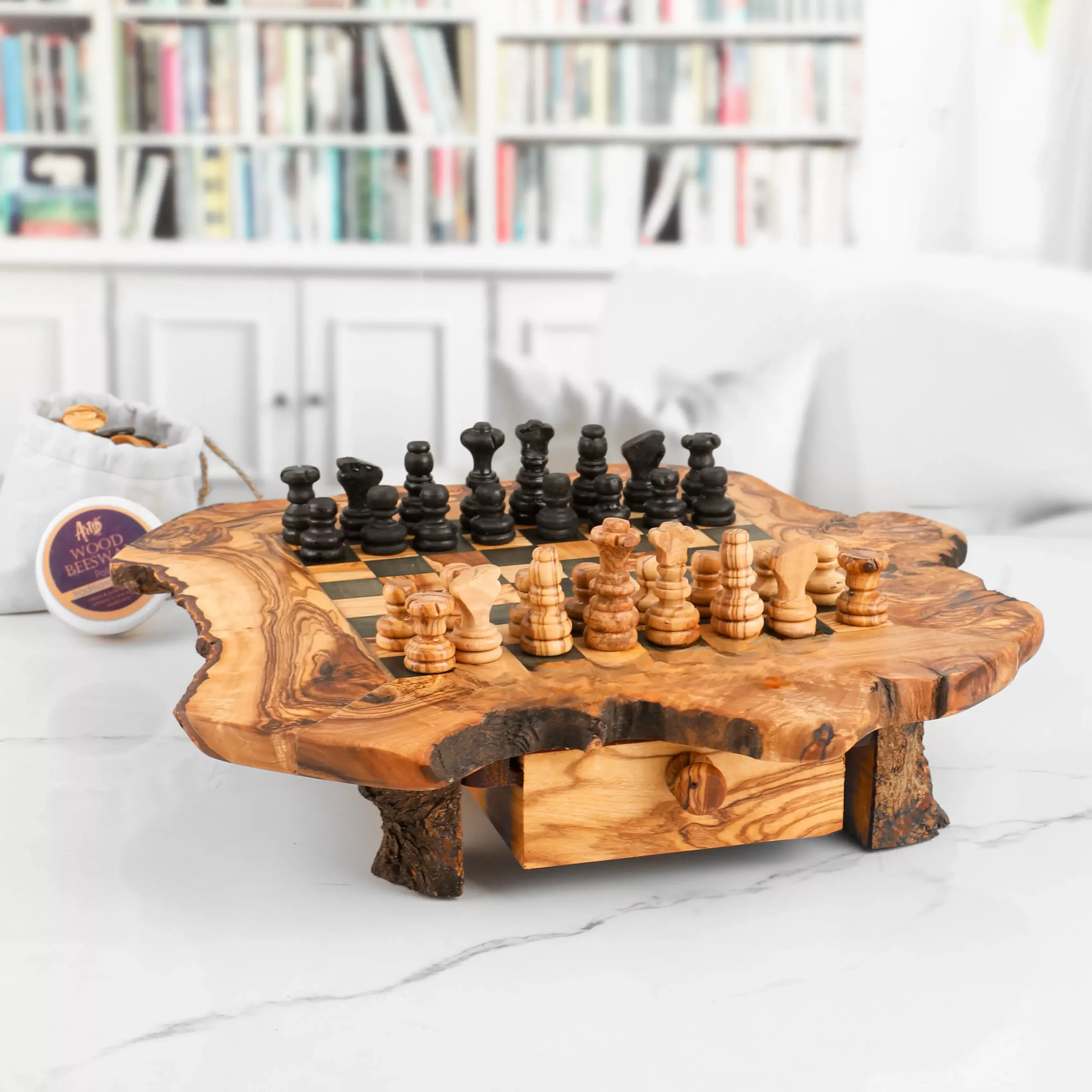 Jeu d’échecs rustique carré avec tiroir