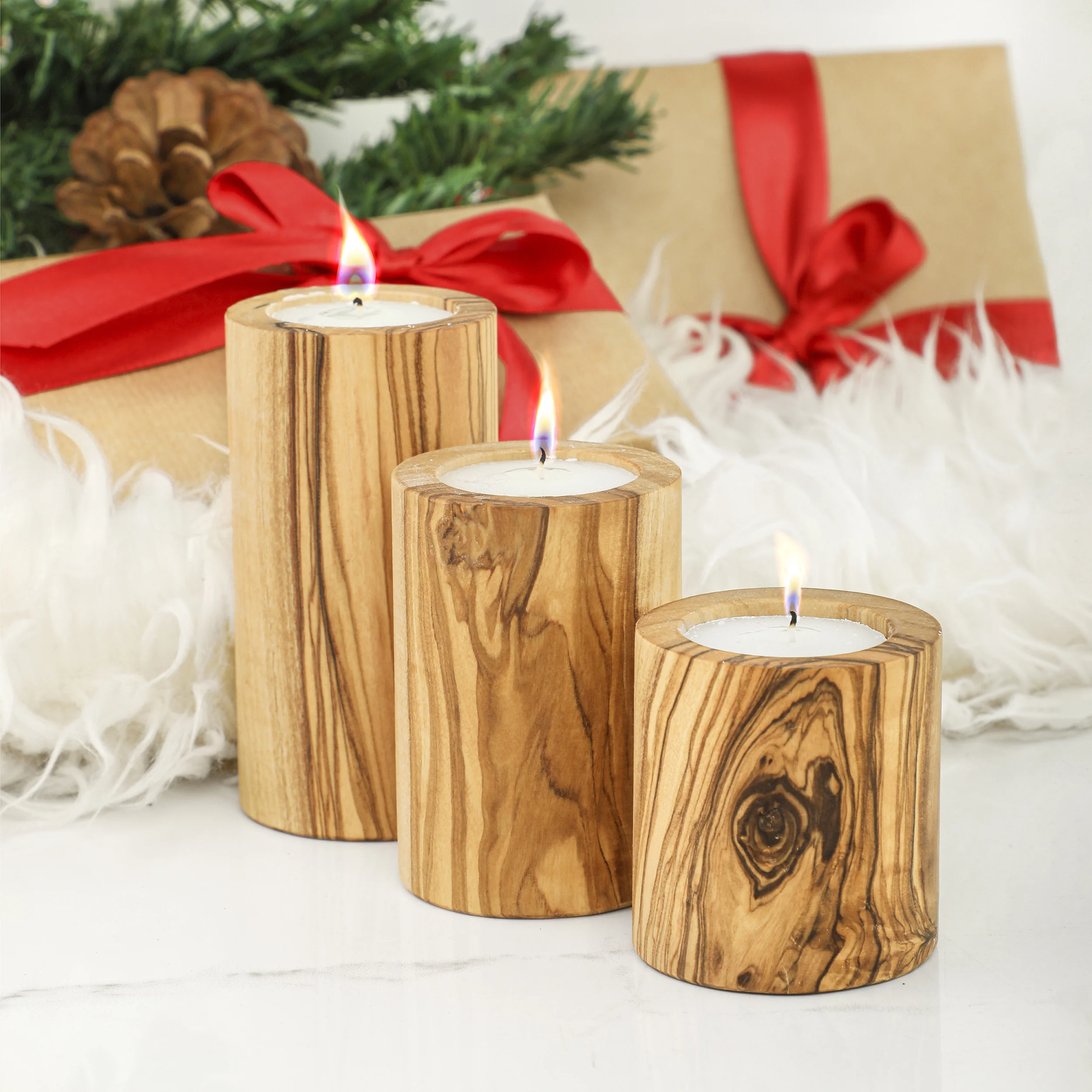 Porte-bougie en bois cylindrique