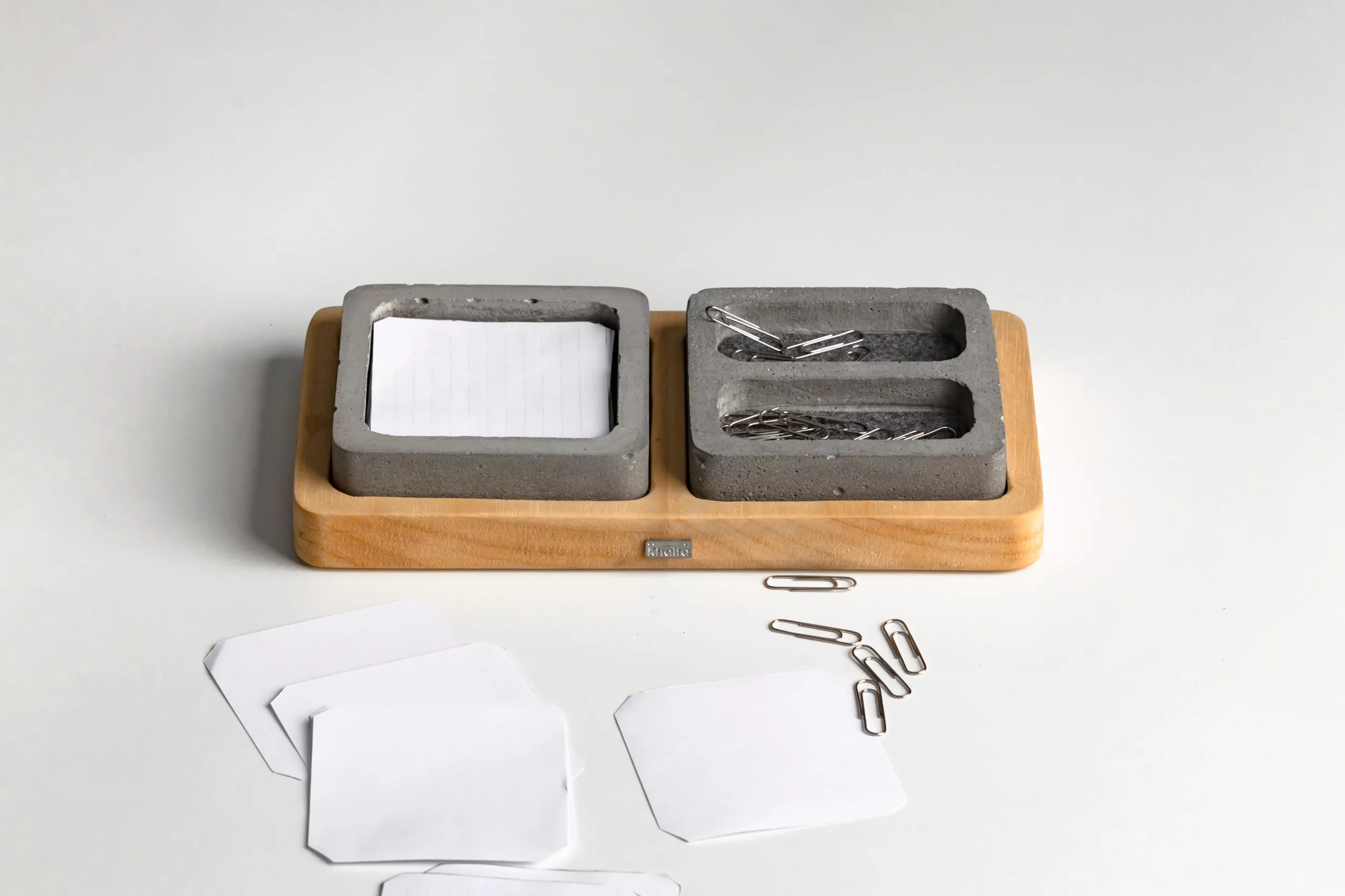 Organisateur de bureau en béton