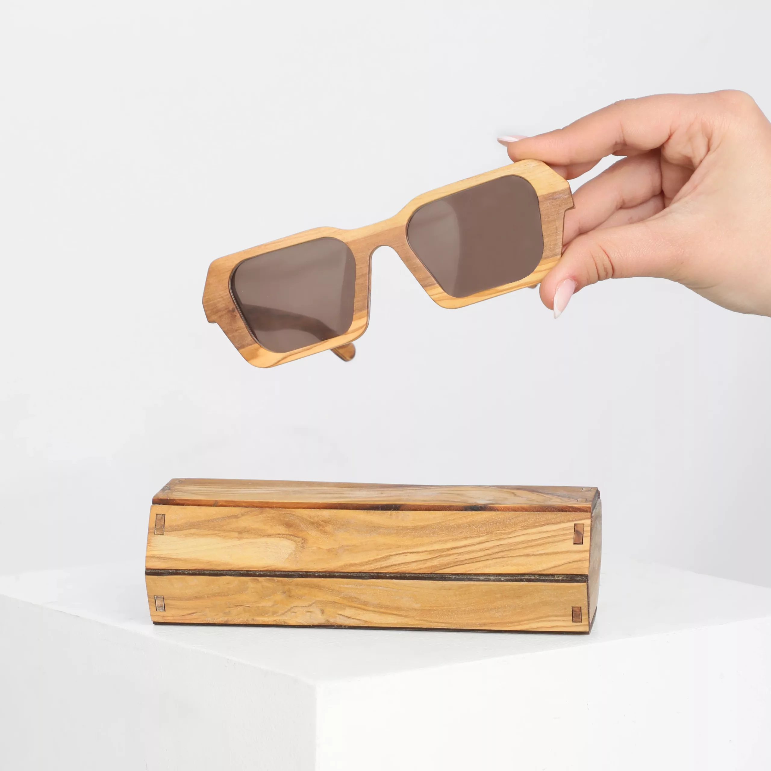 Lunettes de soleil en bois unisexe – Cat-eye
