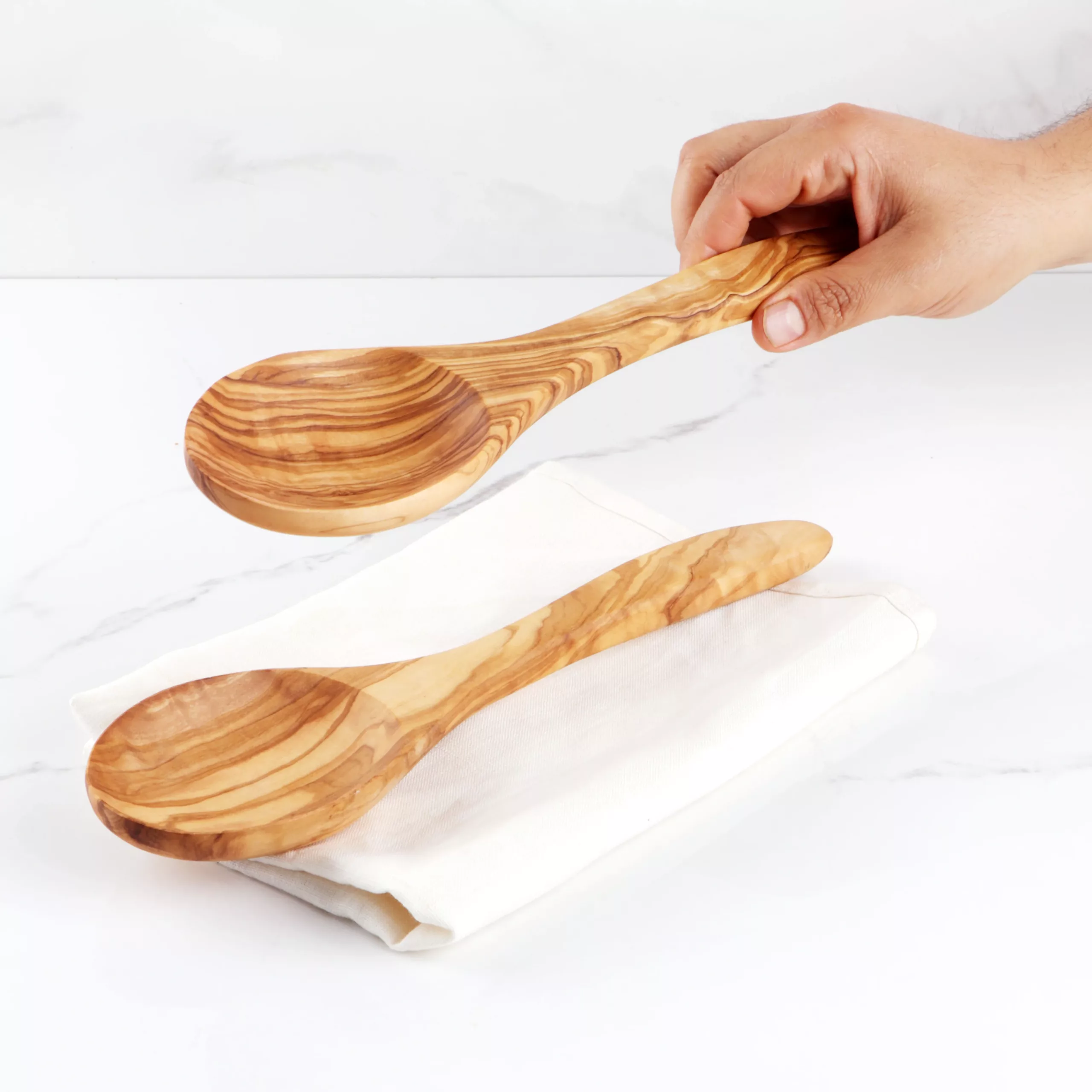 Louche en bois d’olivier marbré