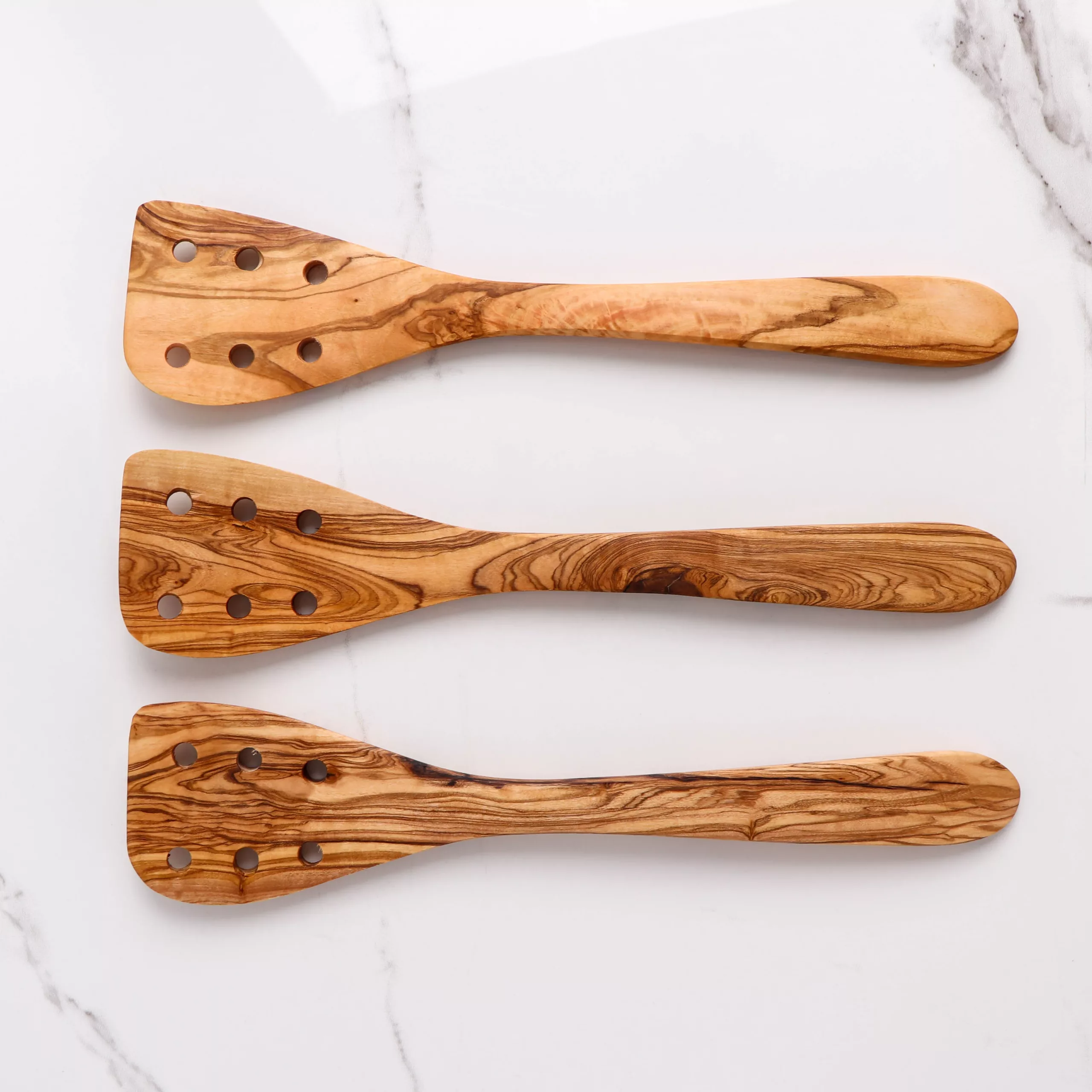 Spatule percée – 6 trous