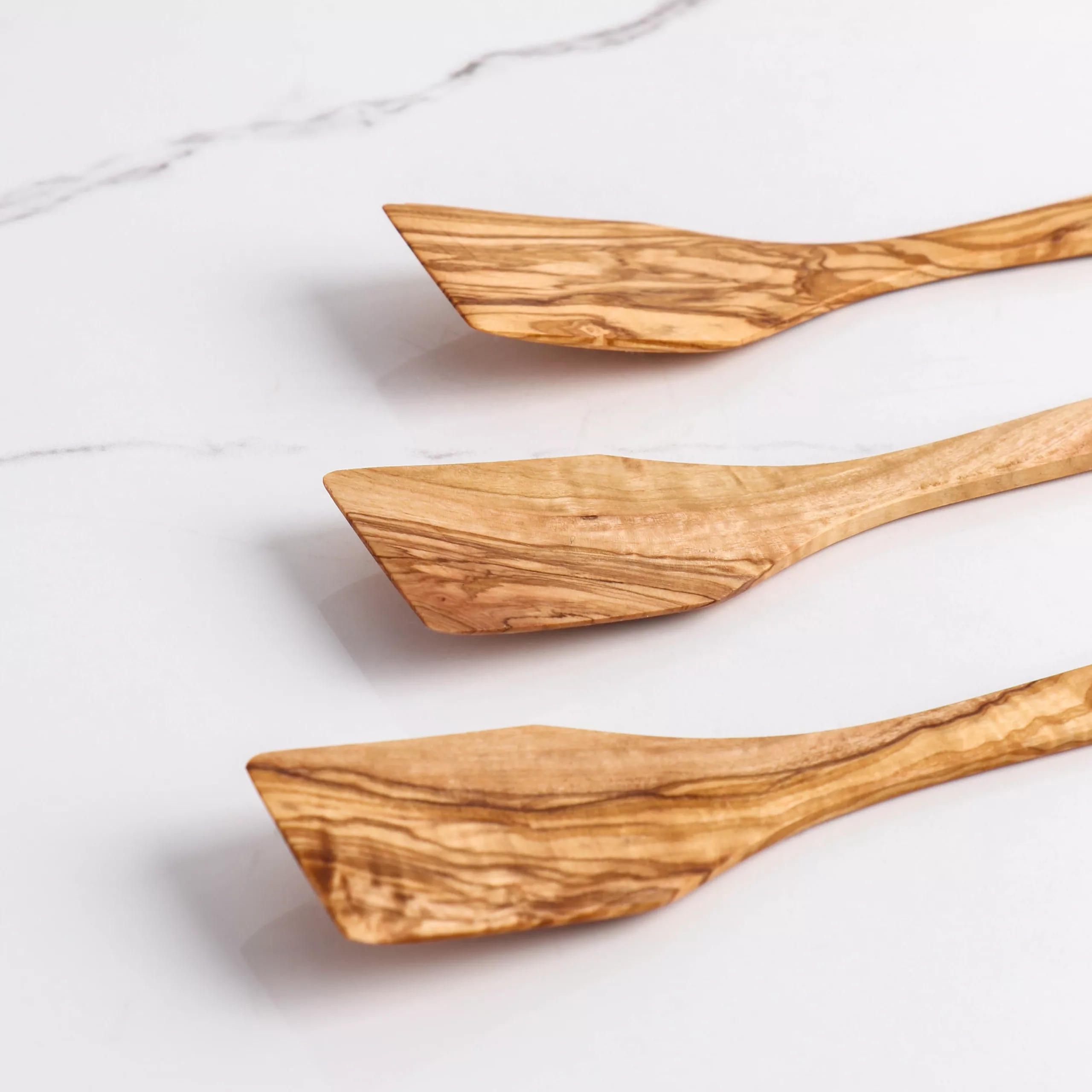 Spatule en bois d’olivier artisanale
