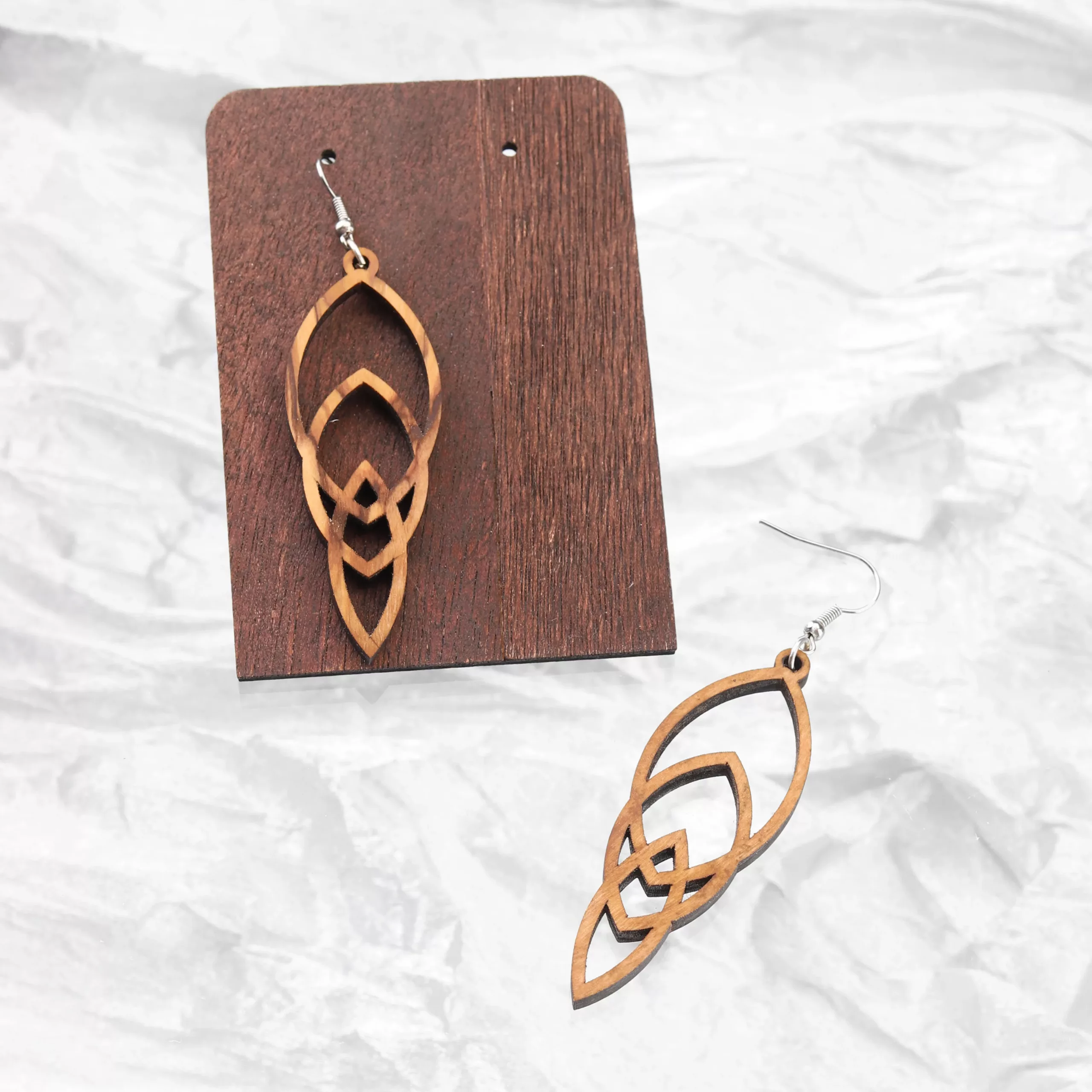 Boucles d'oreilles en bois d'olivier - Image 3