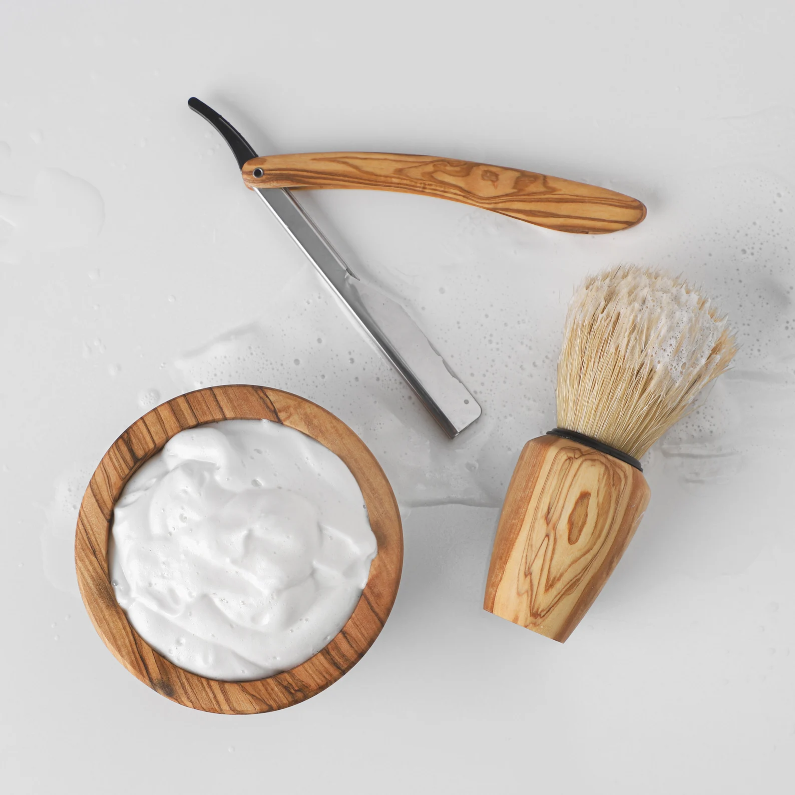Kit de rasage classique en bois d’olivier