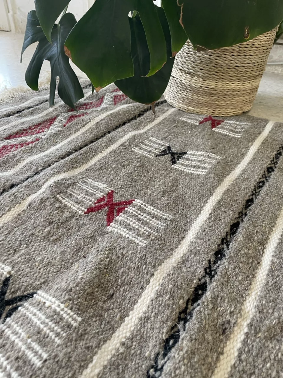 Tapis Berbère Crépuscule Saharien - Fond Gris 200x120 cm - Image 3