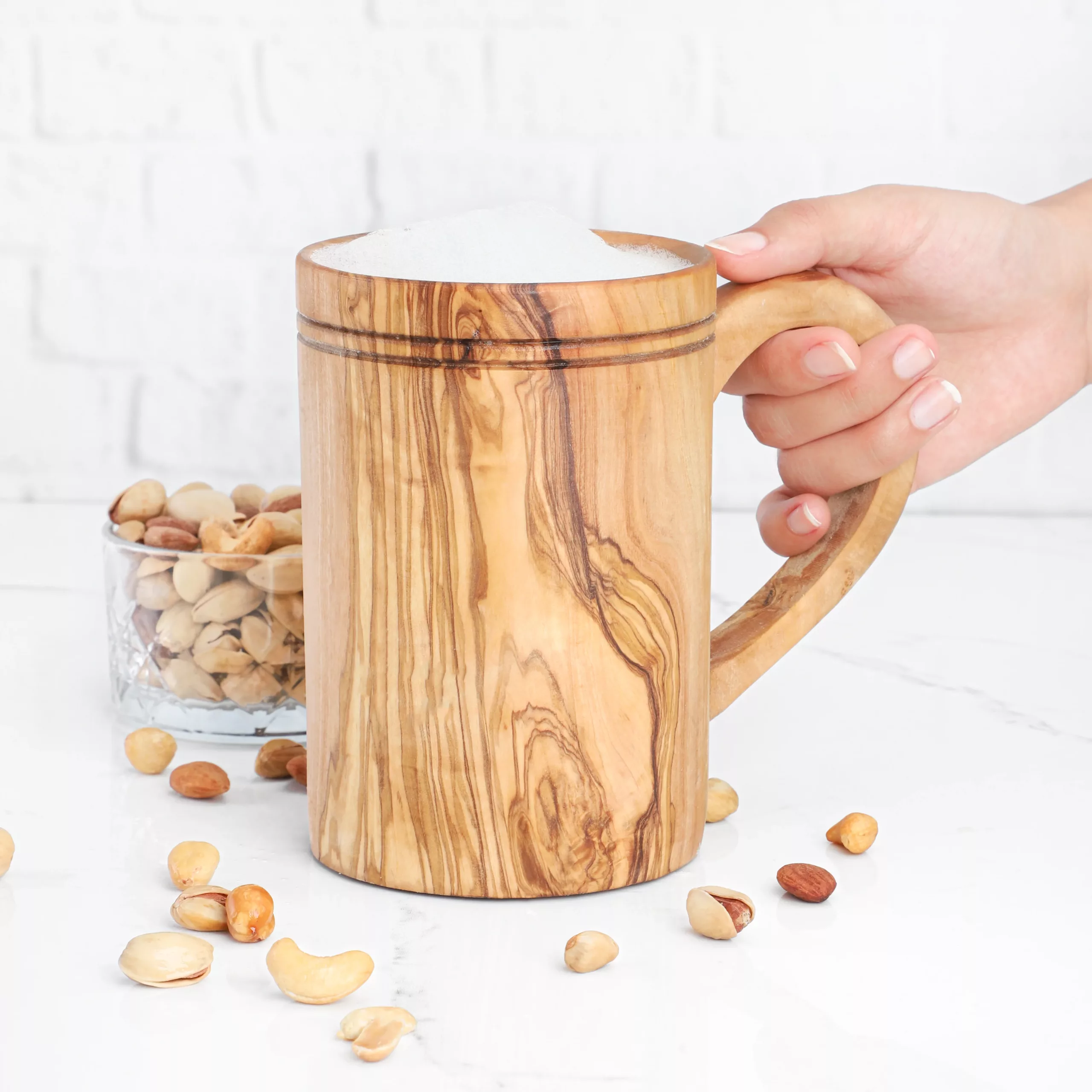 Grande tasse en bois d’olivier